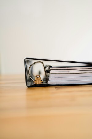 Documentation & Knowledge Transfer